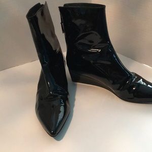 Stuart Weitzman’s bootie - Black Patent Leather